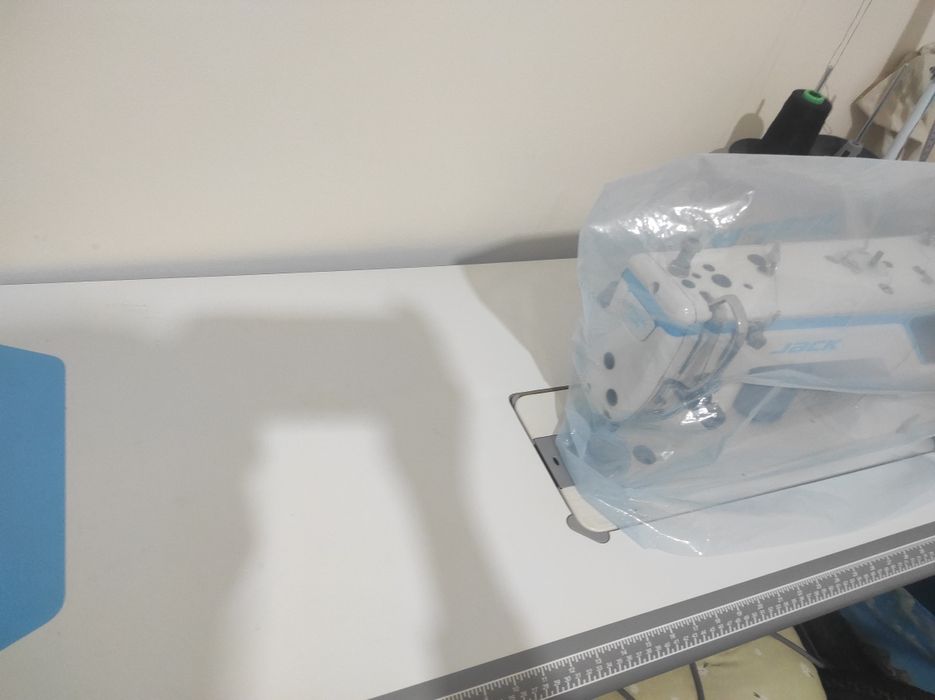 JACK A5E tikuv mashinasi