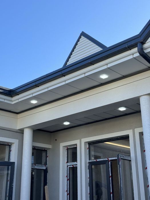 Tunikabond Tunika patalok va fasad