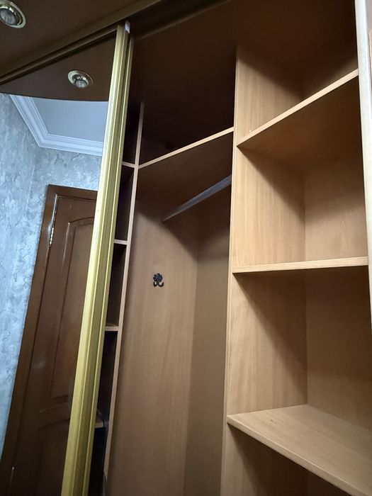 Шкаф в корридор