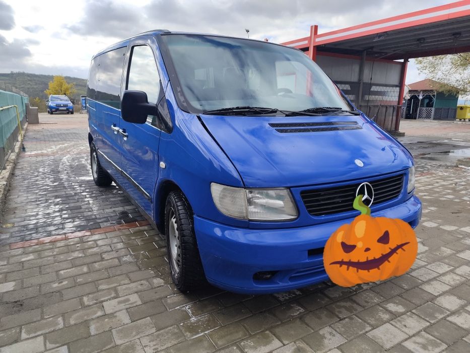 Vând sau schimb Mercedes vito v 220 cdi