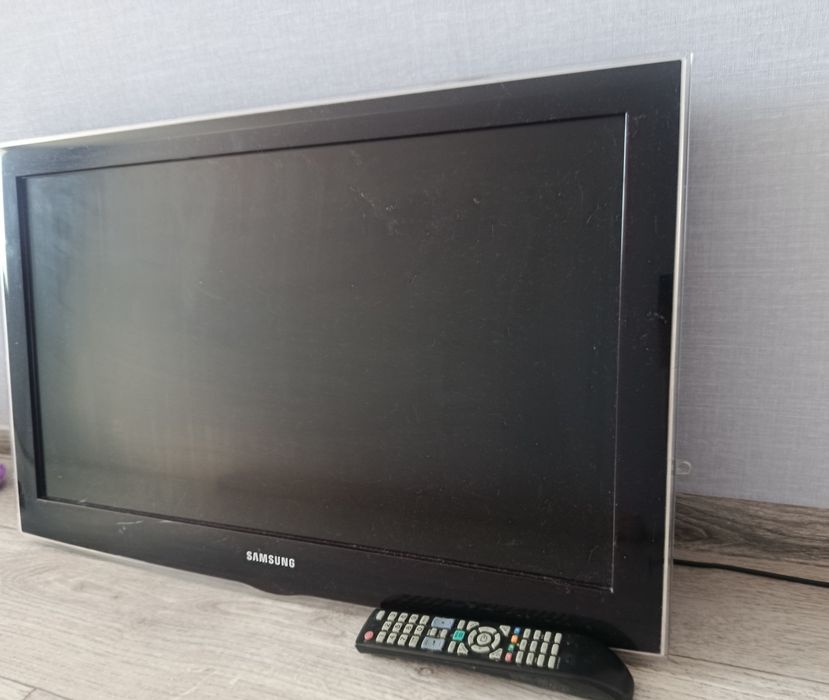 Продам телевизор недорого