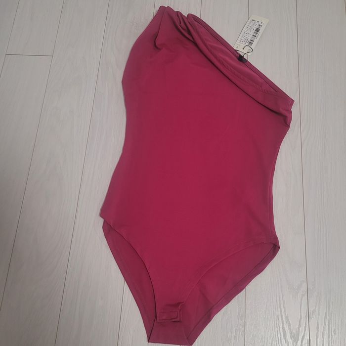 Body dama nou fucsia