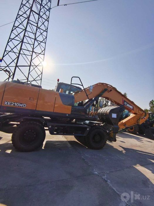 XCMG G'ildirakli ekskavator XE210WD