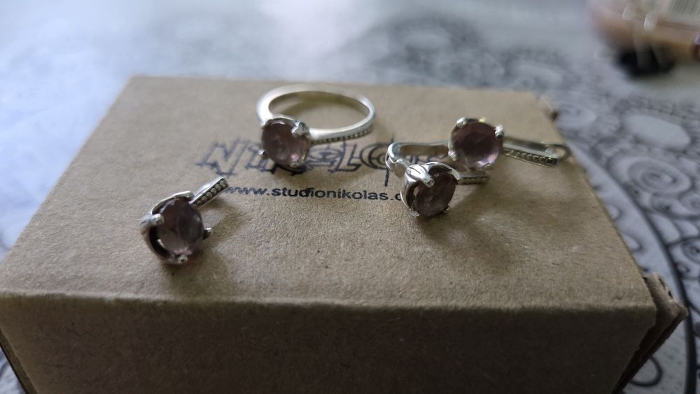 Сребърни бижута от Николас със султанит. Наличен е пръстенът!