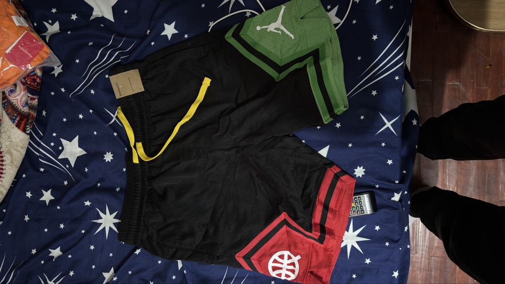 Short jordan air