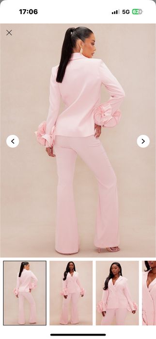 Елегантен Костюм