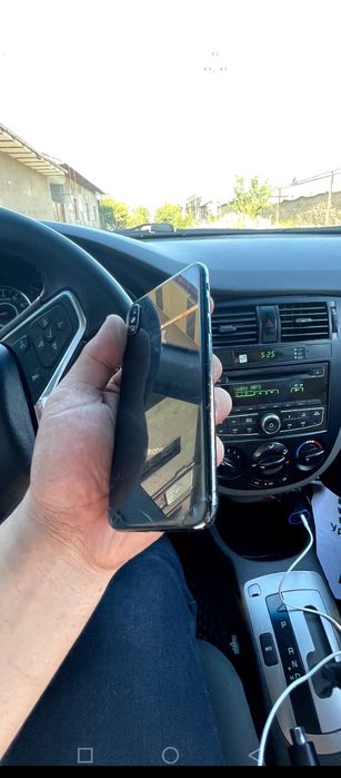Iphone x 64gb holati orta