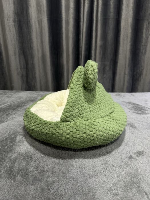Домик лежанка для кошек и котят