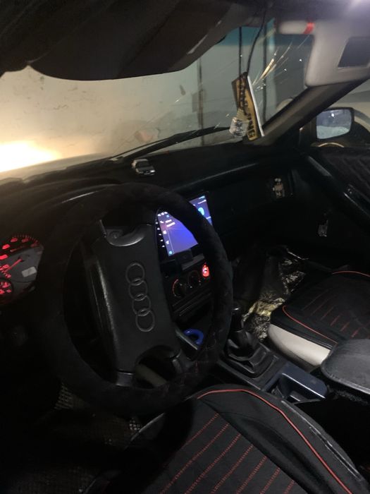 Продам ауди 80 б3