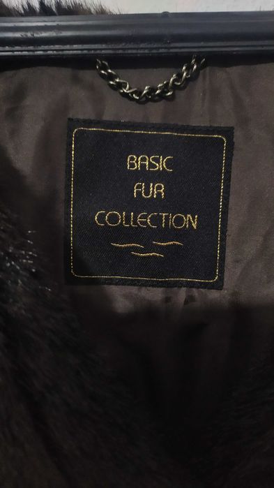 Чисто ново дамско палто с еко косъм марка Eybl. Размер M (42 EU)