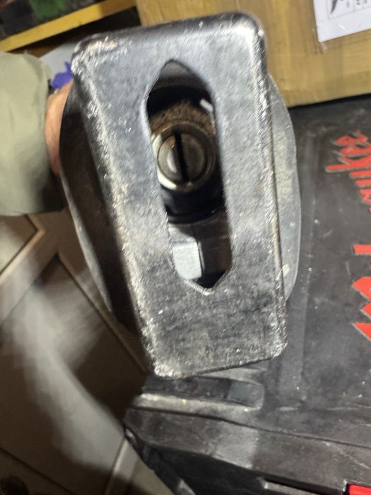 Fierastrau sabie Milwaukee din 2024