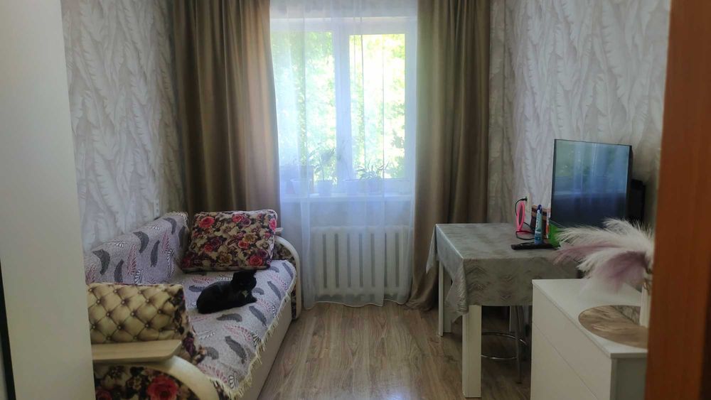 Продам 2 комн КВ  2 этаж