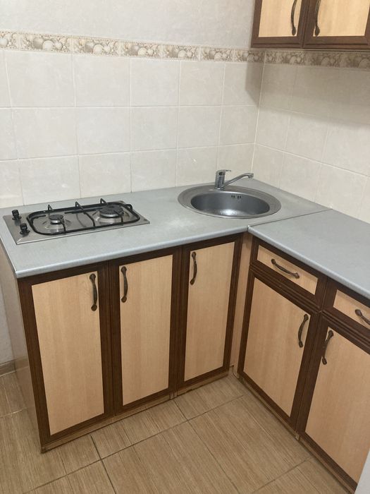 Продам Кухонный гарнитур б/у