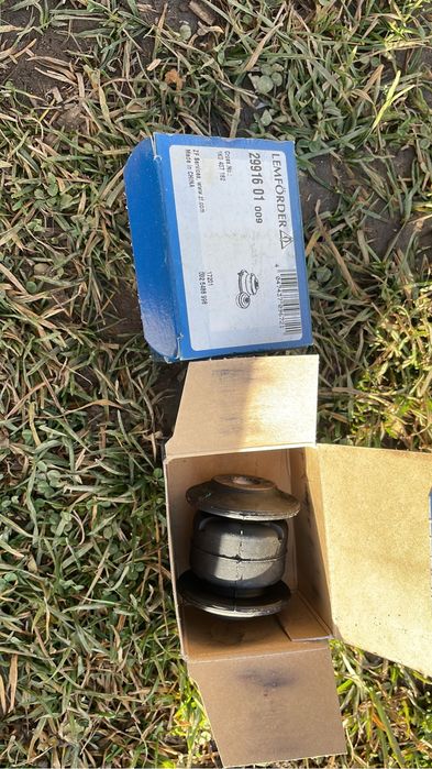 Diverse lucruri pentru camioane / masini (cauciucuri, tobe, bujii etc)