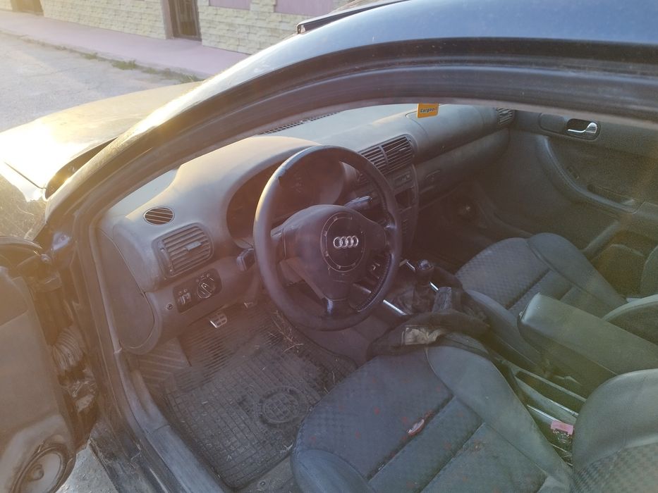 Продавам Ауди А3 1.9 110 На части