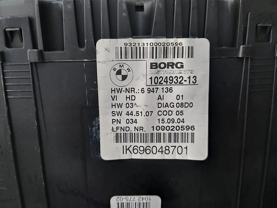 Ceasuri bord benzina bmw seria 1 e81 e87 102493213 ik696048701