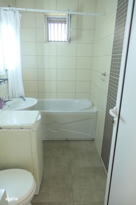 Apartament 2 camere mobilat si utilat, central - zona Ziridava