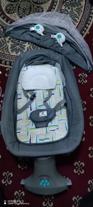 Подаётся детская качалка