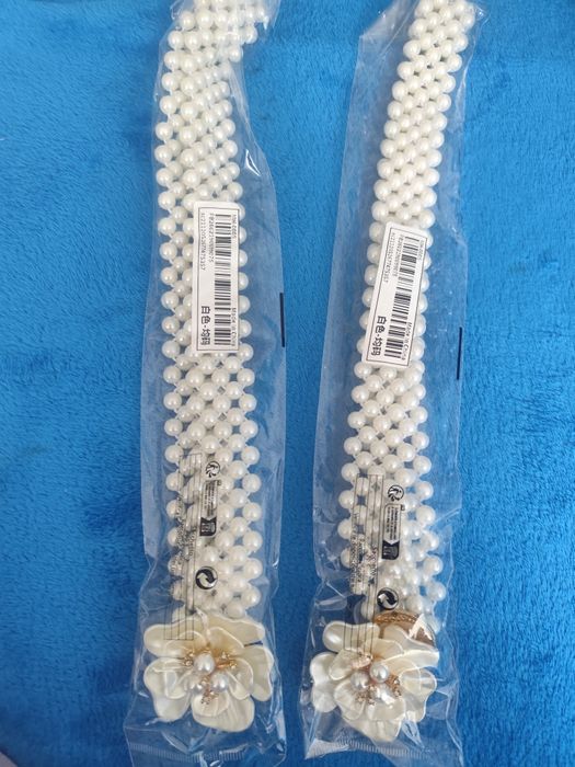 Curea din perle elastică reglabilă