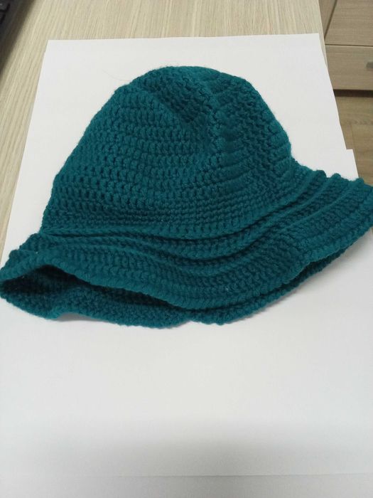 Palarie dama, crosetata