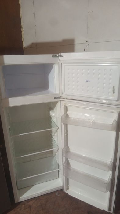 Морозильник высота 170см