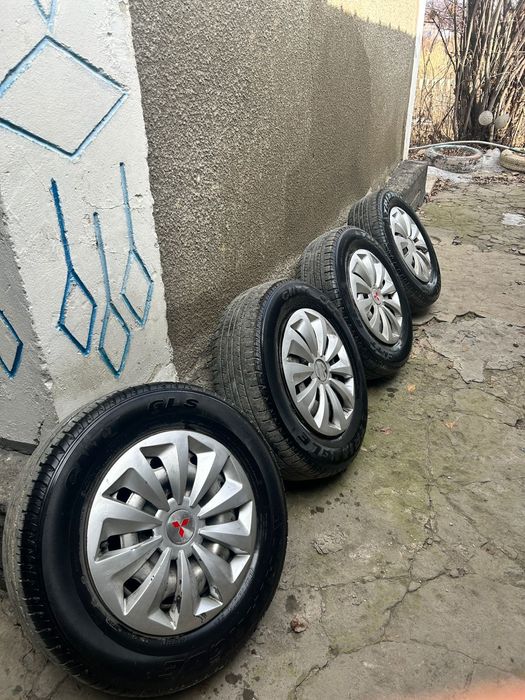 Продам диски с резиной на 14