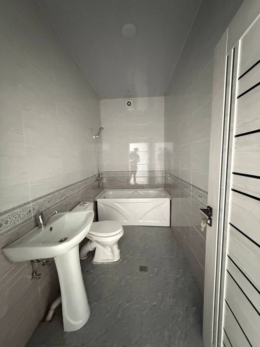 Хасанбой 1,4 сотки. Коттедж.