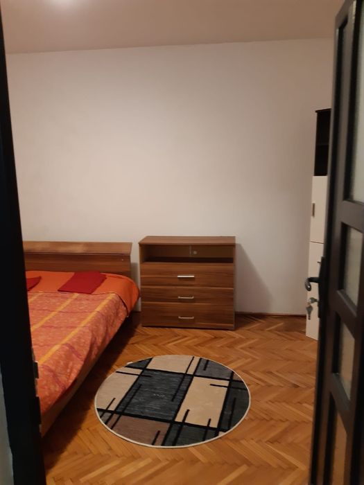 Inchiriez apartament caransebes aleea bujorului