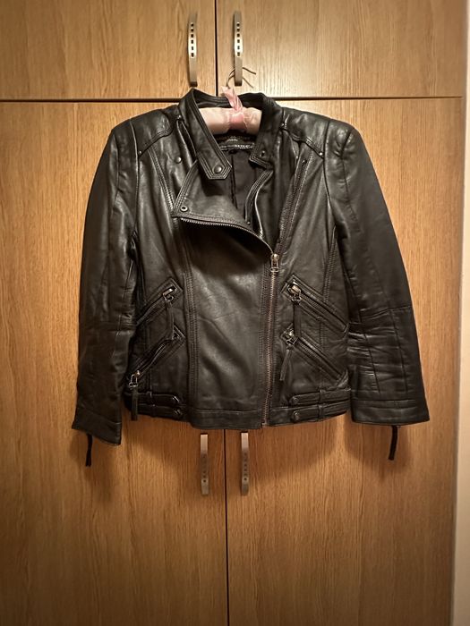 Кожени якета от POSH Sofiq  . Носени са два пъти За повече инфо на ЛС