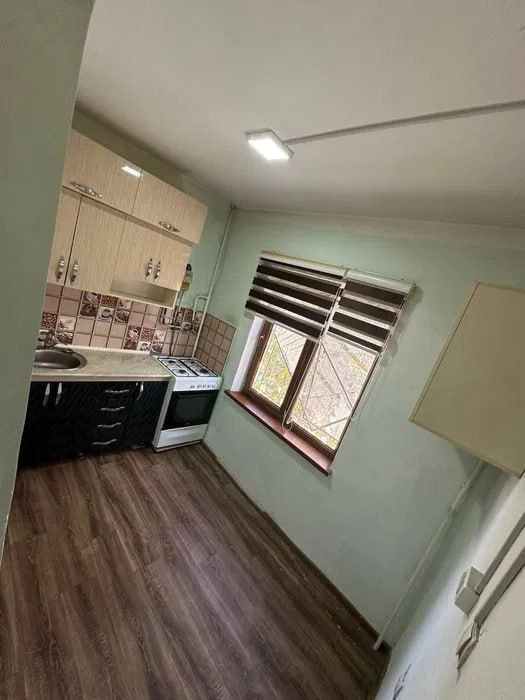 Продаю 1 комнатную квартиру Сергели Куйлюк 5