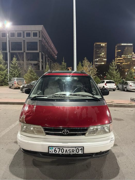 Toyota Previa 2.4 бензин