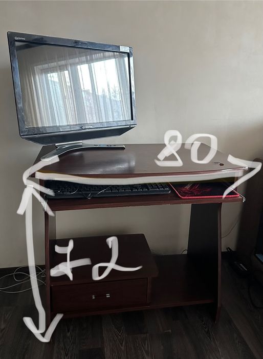 Стол компьютерный