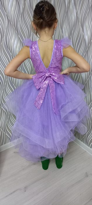 Платье на девочку