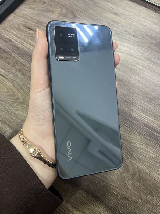 Телефон Vivo Y33s