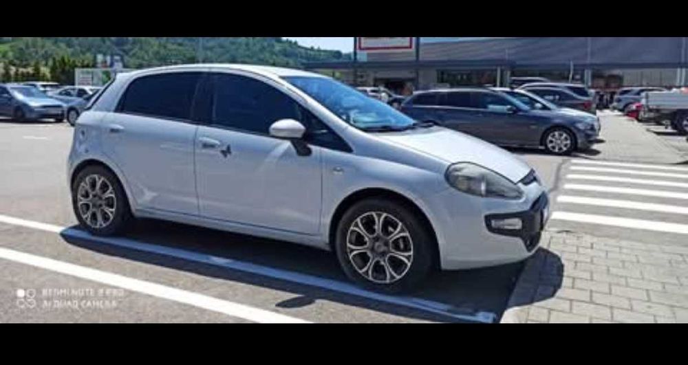 Vând FIAT Punto evo