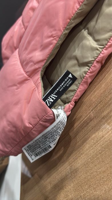 Zara Двулицев елек