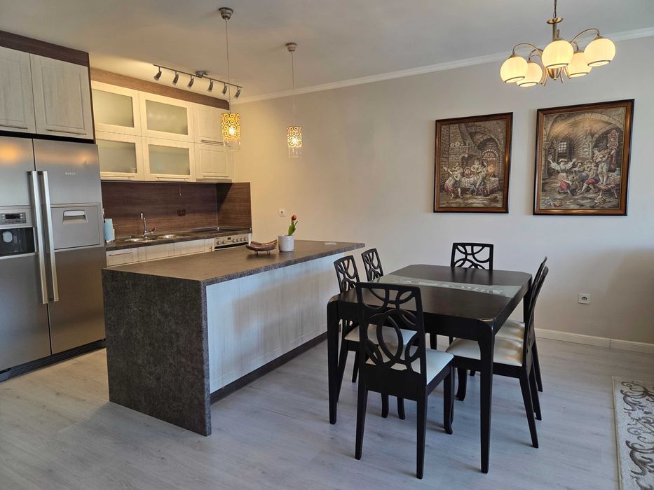 Дава се под наем Двустаен апартамент в Карлово - 76 кв.м за 448.8 € - Снимка #5