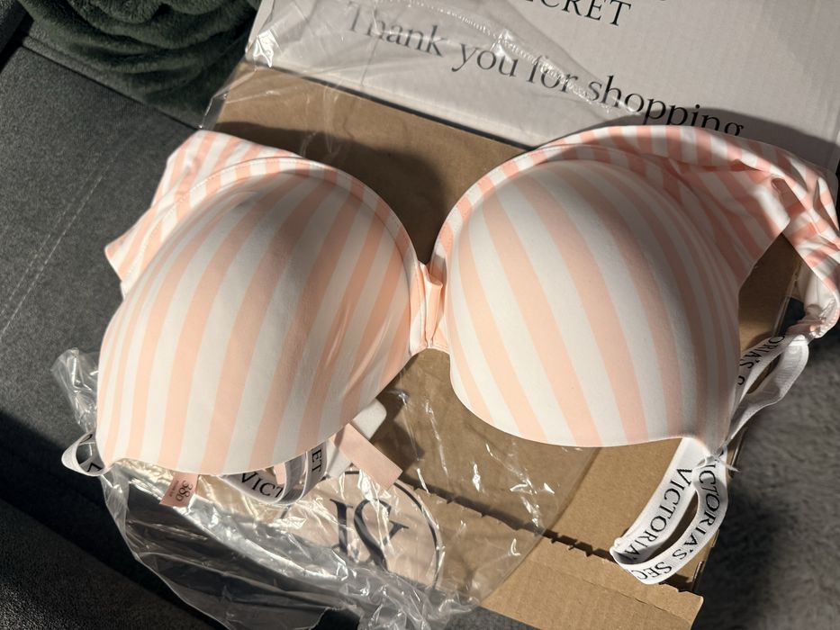 Sutien Victoria Secret nou