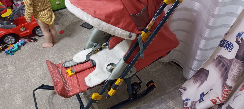 Санки-коляска Nika