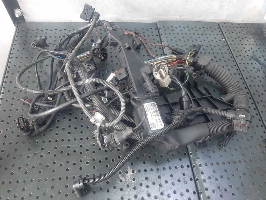 instalatie electrica motor 2.0 d  seria 3 e90 e91  758063703b 850774405 758068204e