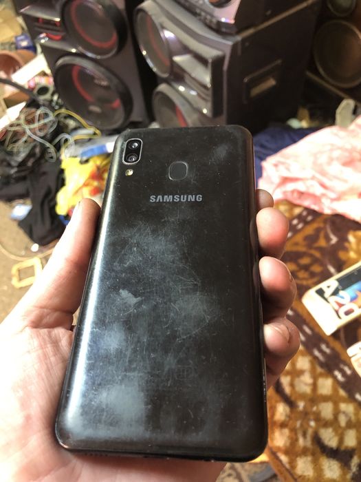 продам смартфоны на выбор