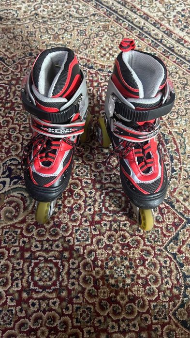 Продам ролики длина стопы регулируется