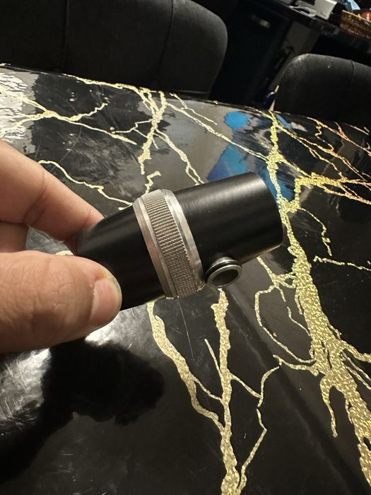 Butoiaș de clarinet pt. acordaj.