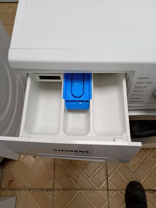Като нова слим пералня Сименс Siemens IQ 500  А+++ 6. 5кг  2 години гаранция!