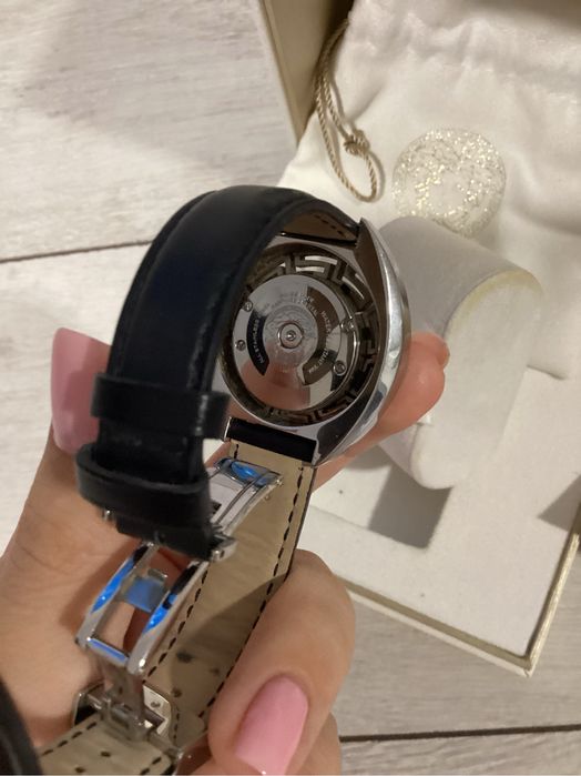 Оригинален часовник versace