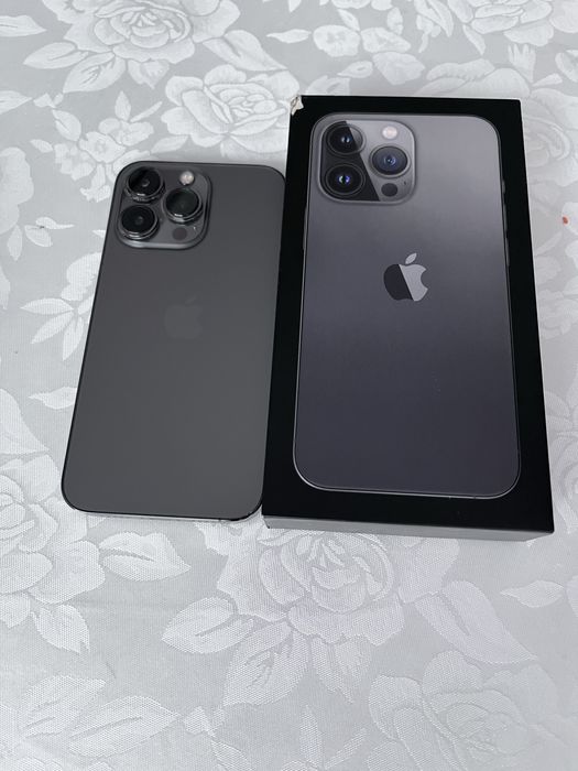 Продам айфон 13 про