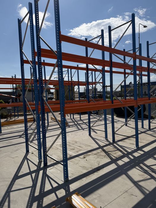 Rafturi metalice industriale