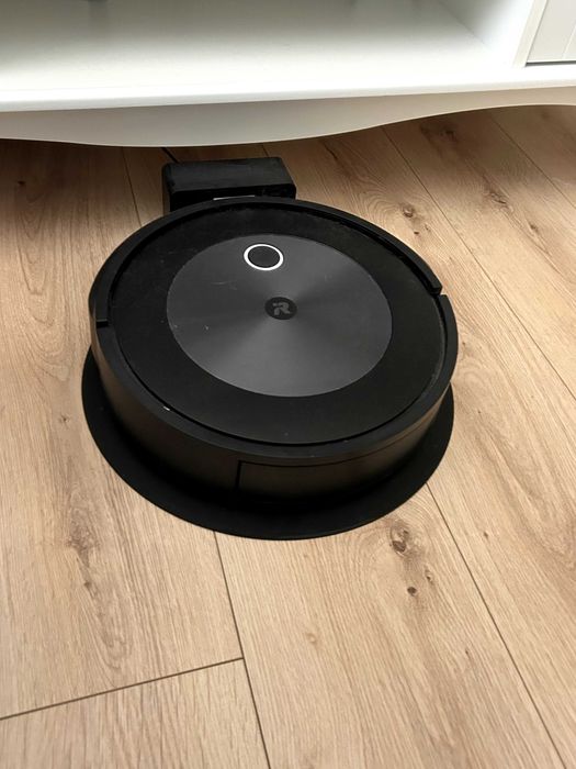 vand iRobot Combo j5 folosit in garantie