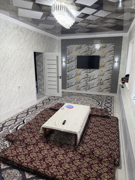 Участка (котедж) в Кибрае