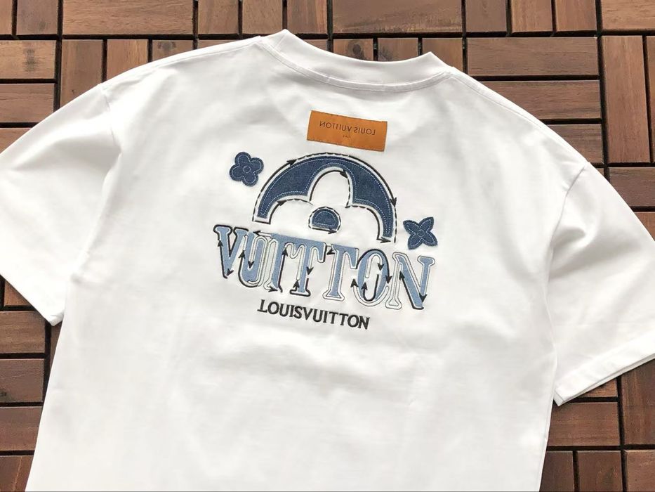 Louis Vuitton тениски